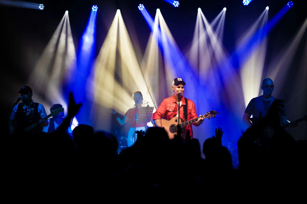 FOTO: Flirrt in Da Džem za rock uvod v Vuzeniške dneve