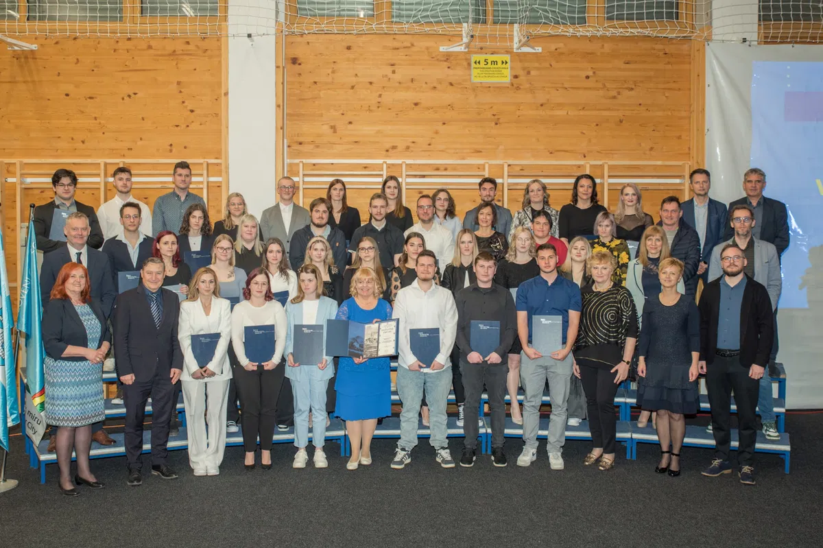 Izredni študij na Višji strokovni šoli Slovenj Gradec - vaša pot do uspešne kariere