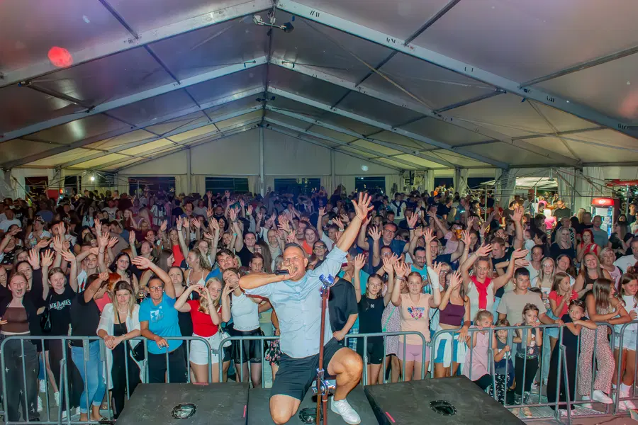 FOTO: V Vuzenici so Luka Basi, Tilen Čeh in Petelini poskrbeli za odlično vzdušje in privabili številne obiskovalce