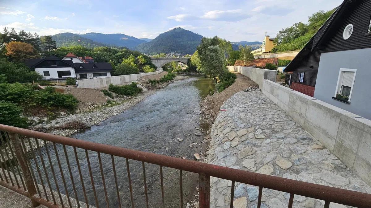 Dve leti po največjih poplavah v Sloveniji: V Dravogradu sanacija teče, a izzivov ne manjka