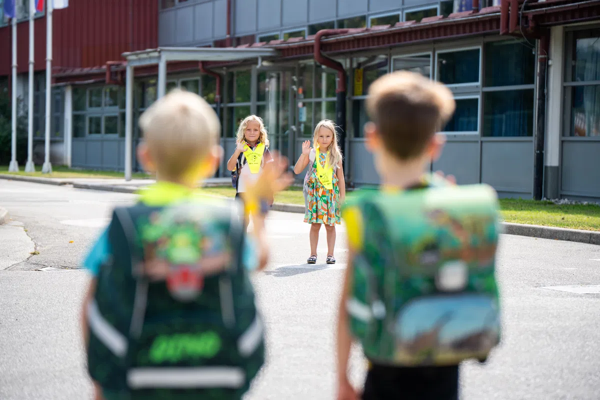 Šolarji od danes na počitnicah