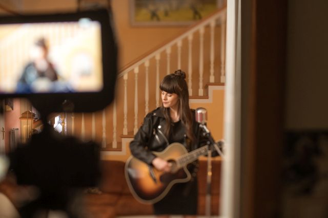 VIDEO: Ditka v svet poslala novo skladbo in videospot Fly higher