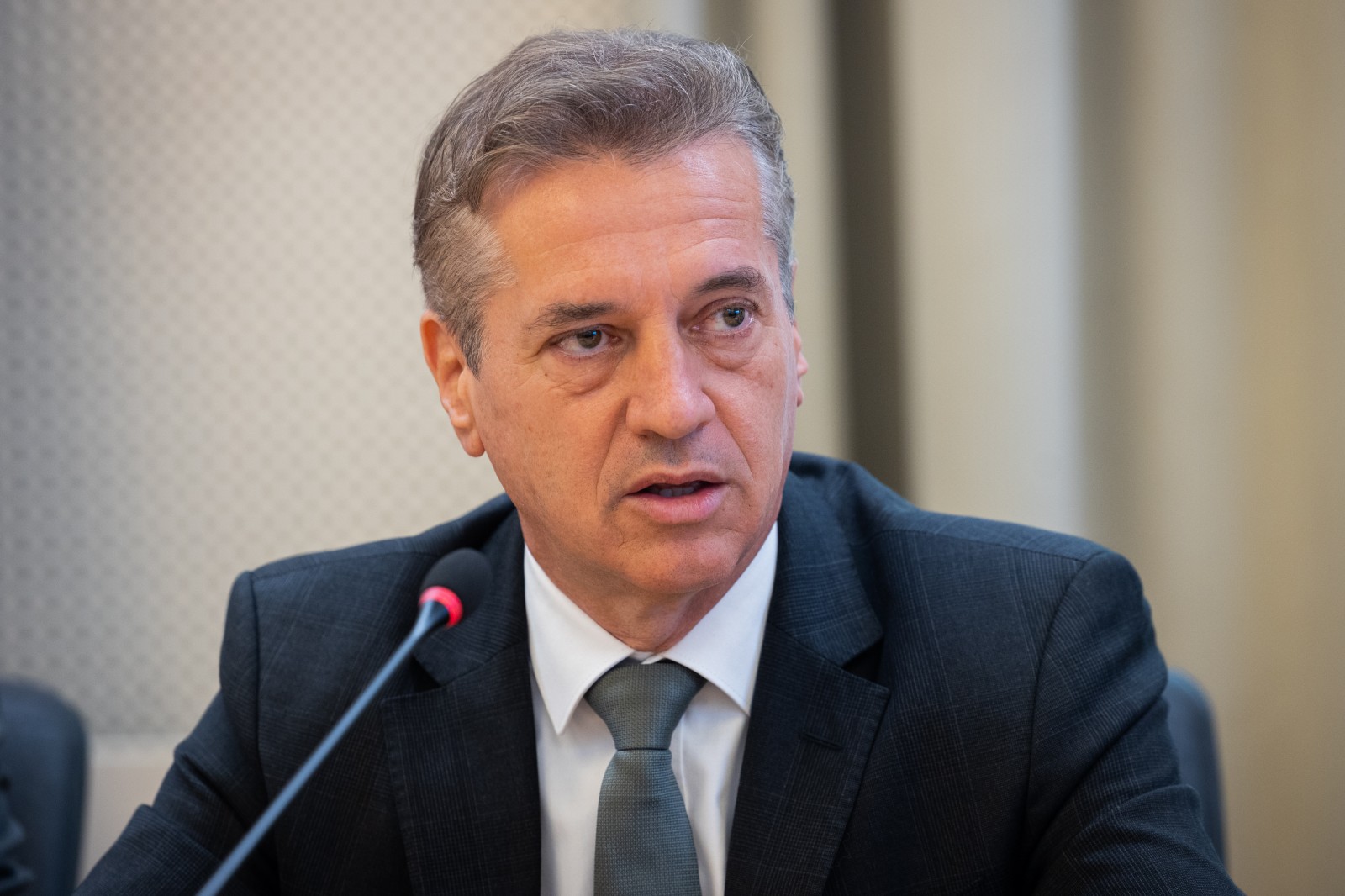 Golob: Ni še čas, da se Slovenija pridruži Odboru za mir