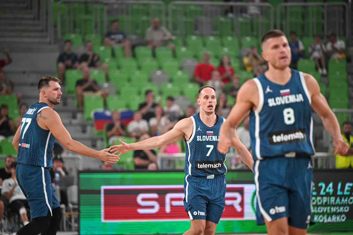 Eurobasket: Slovenija ob 17.30 z Italijo za četrtfinale EP