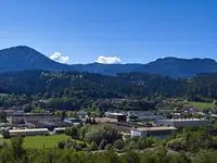 V Sij Metalu Ravne z marcem delavci znova na polnem delovniku 