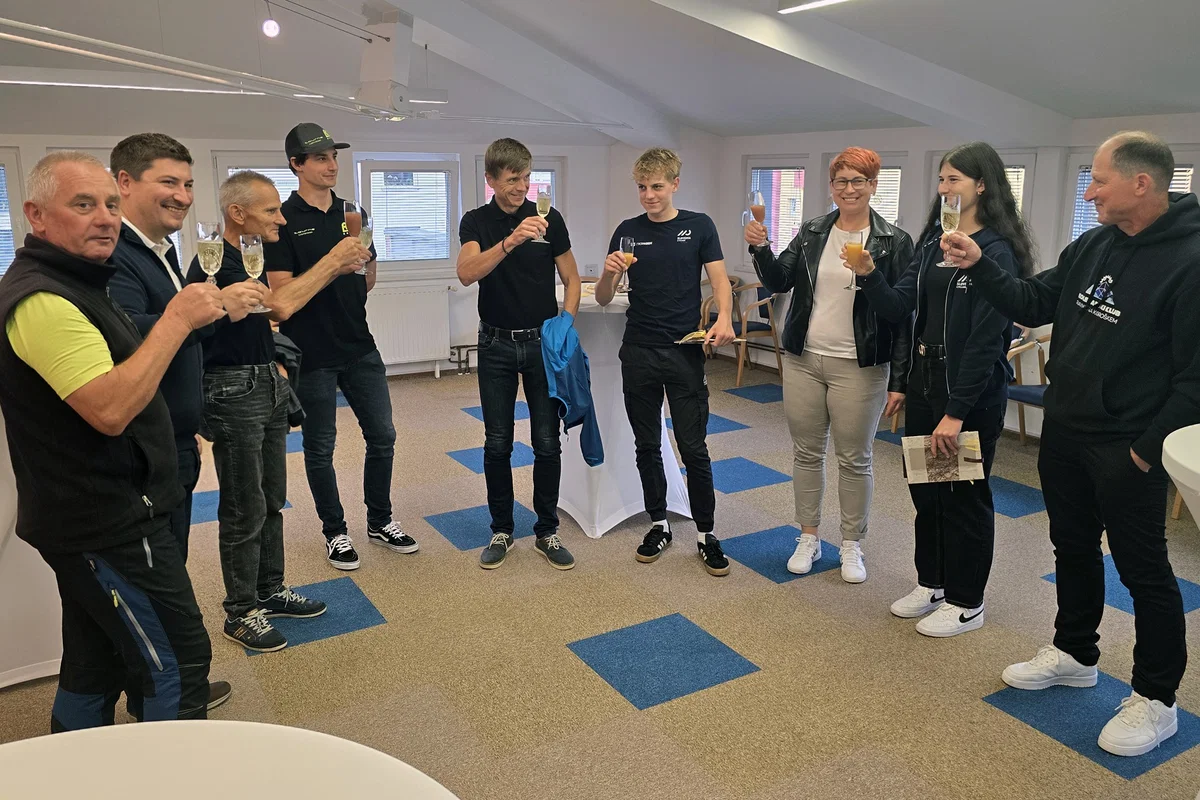 FOTO: Na Prevaljah s sprejemom obeležili izjemne uspehe koroških kolesarjev