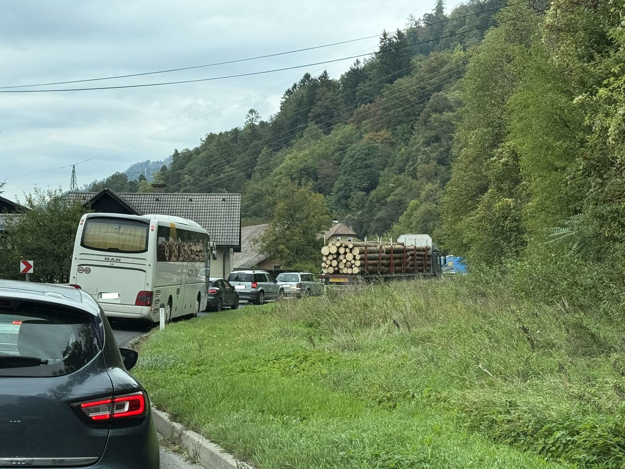 V Dravogradu vsak dan gneča na cesti, potovalni čas se lahko precej podaljša