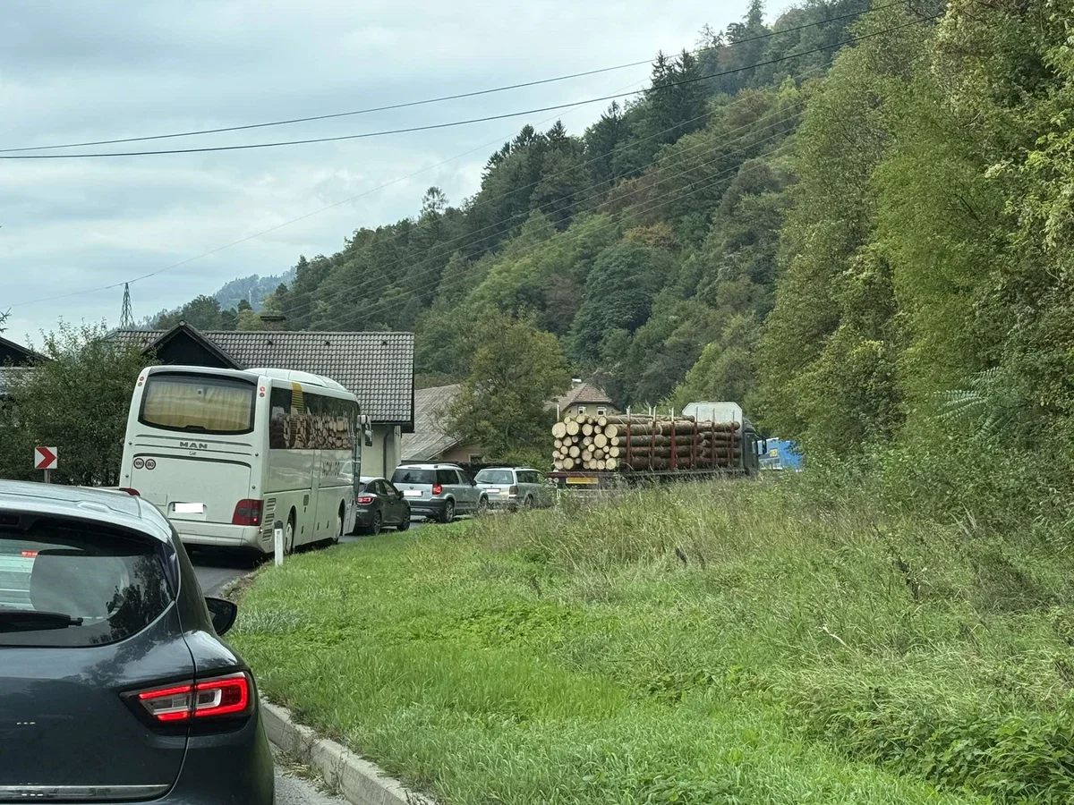 V Dravogradu vsak dan gneča na cesti, potovalni čas se lahko precej podaljša