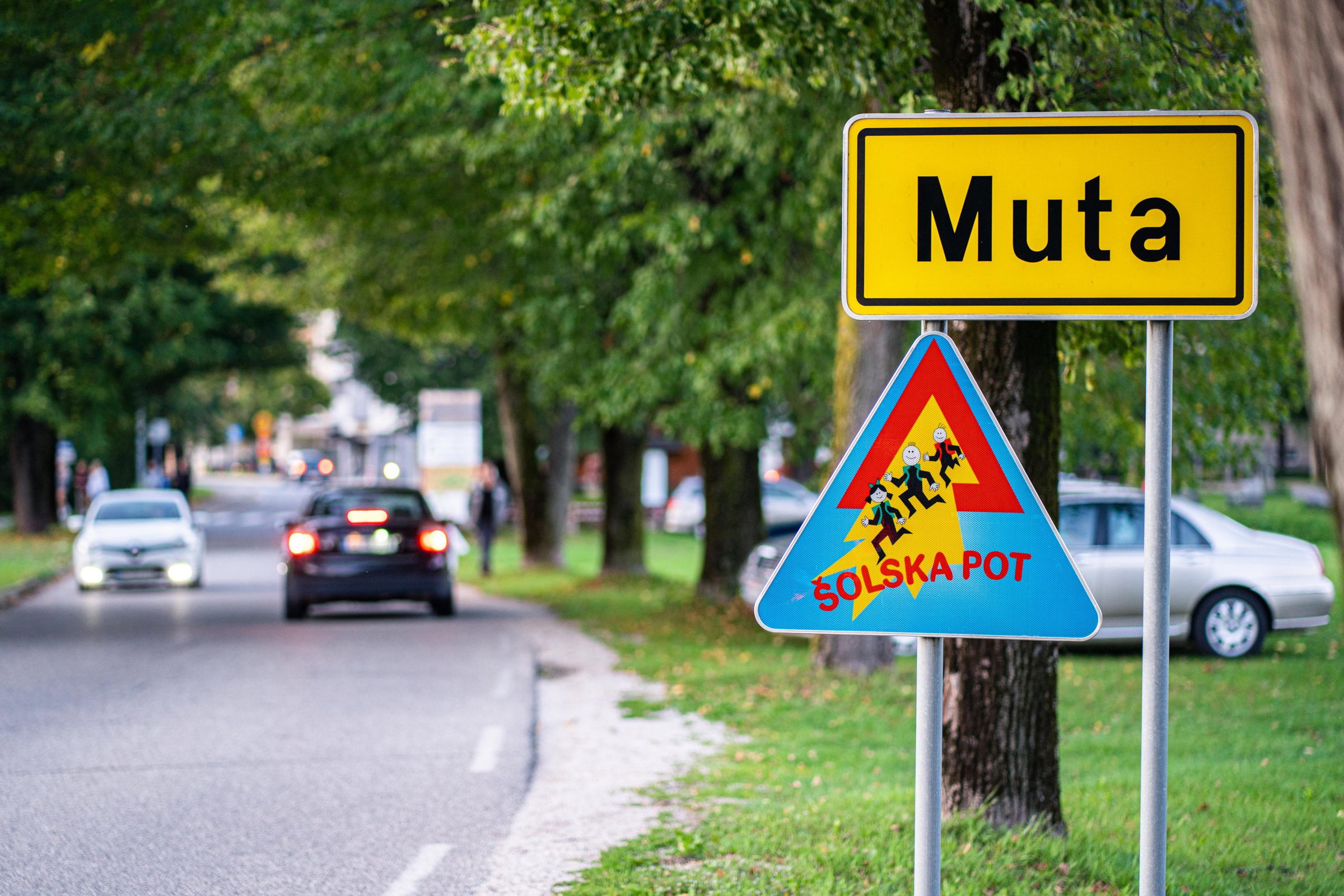 Na Muti z ukrepi izboljšujejo prometno varnost v šolskem okolišu