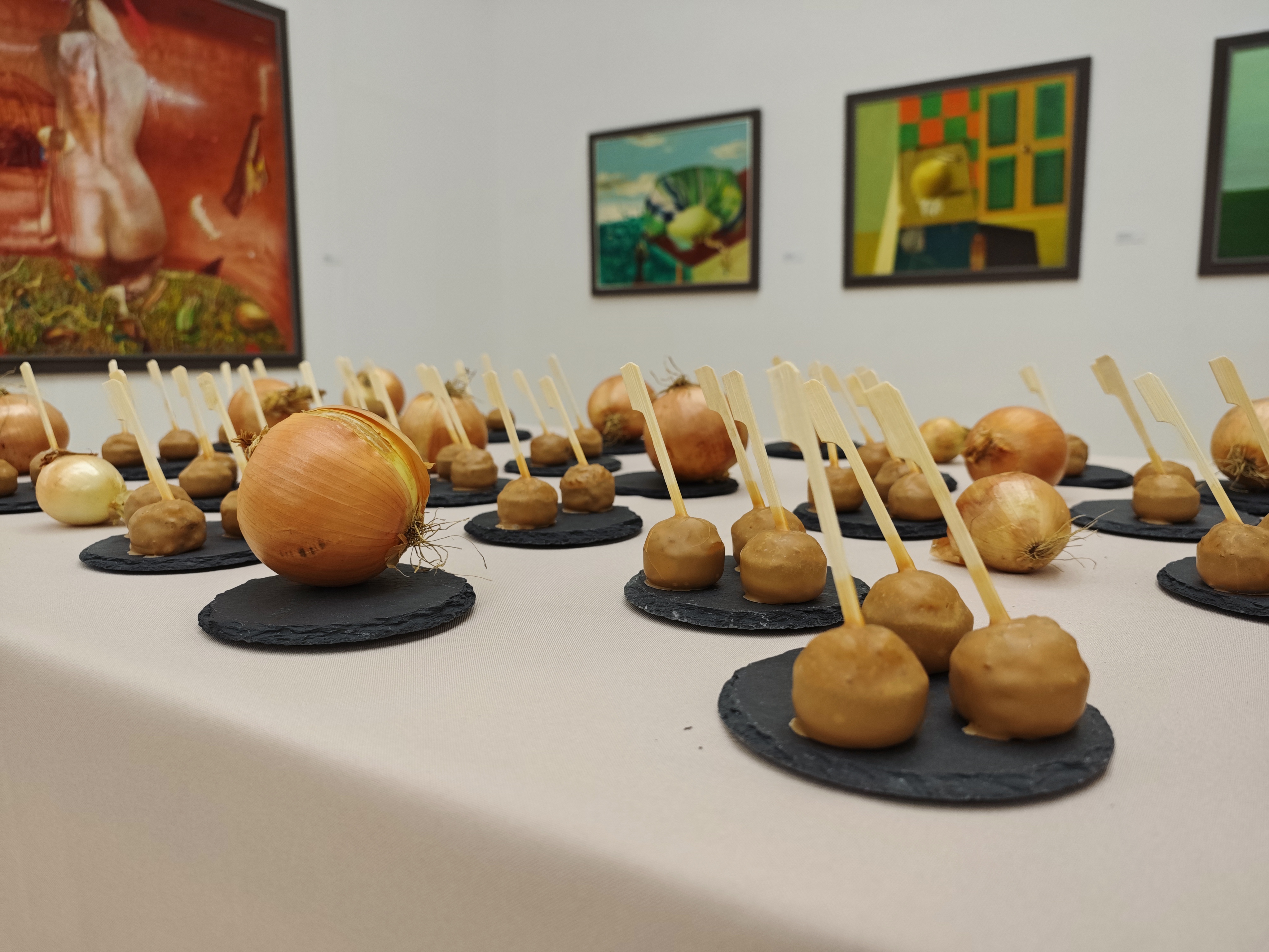 Planinc X Dretnik v KGLU: Vse, kar vidite, mogoče ni točno to, kar se vam zdi (FOTO)