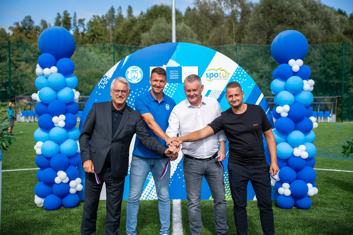 VIDEO in FOTO: Otvoritev novega športnega parka v Slovenj Gradcu pospremil nogometni spektakel