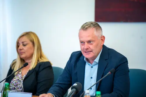 (VIDEO) Klugler: Ob povečanem vpisu bomo lahko takoj pristopili k gradnji in ureditvi vrtcev