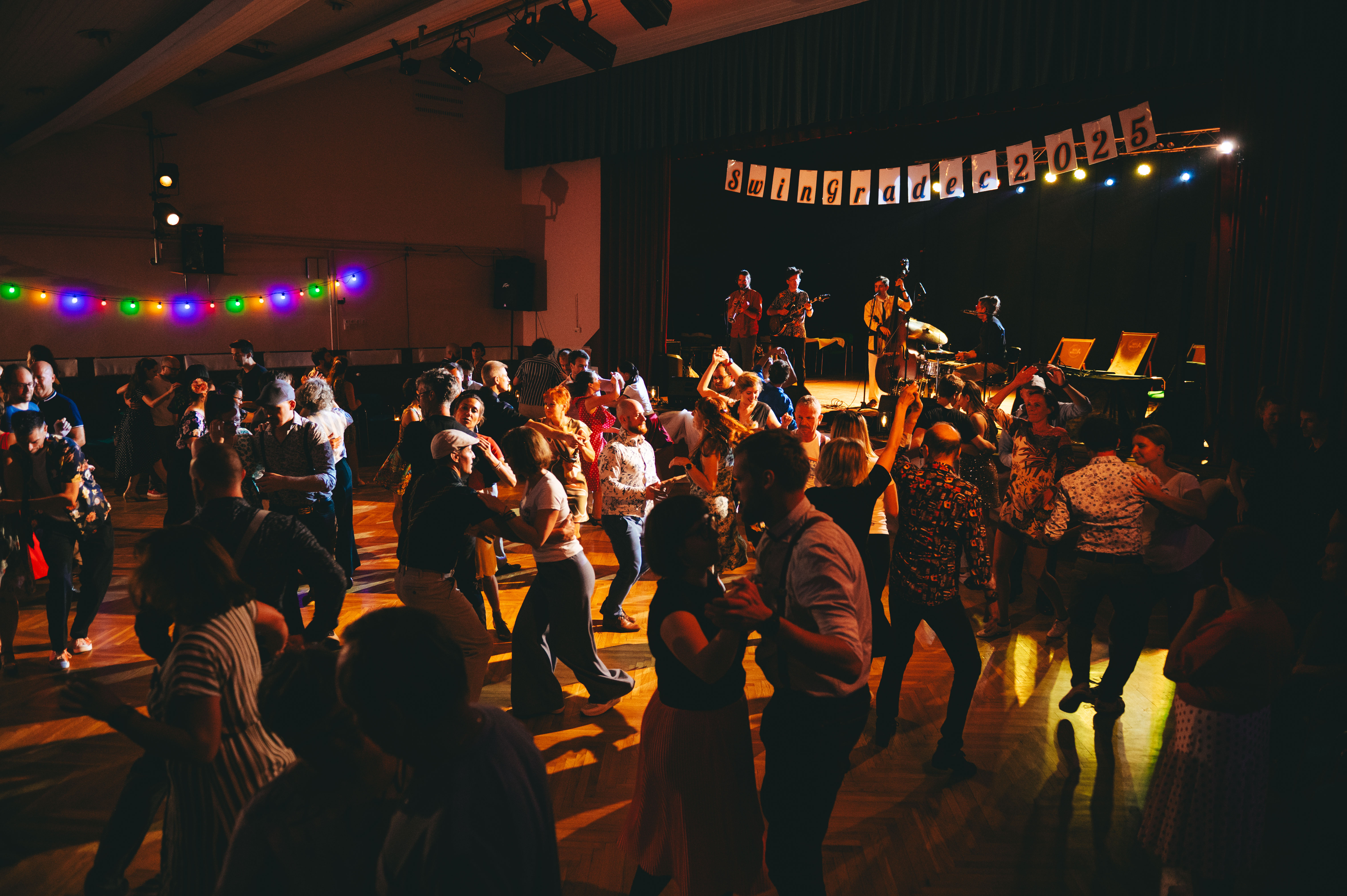 SwinGradec 2025: Butični swing festival očaral mednarodno plesno skupnost