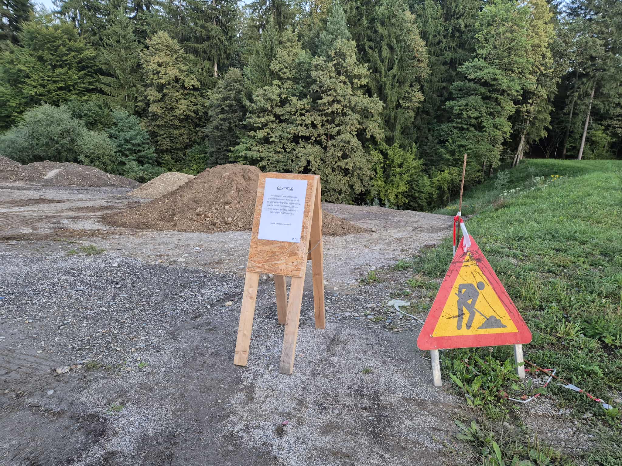 Danes pričetek del na novi pešpoti Javornik - Kotula