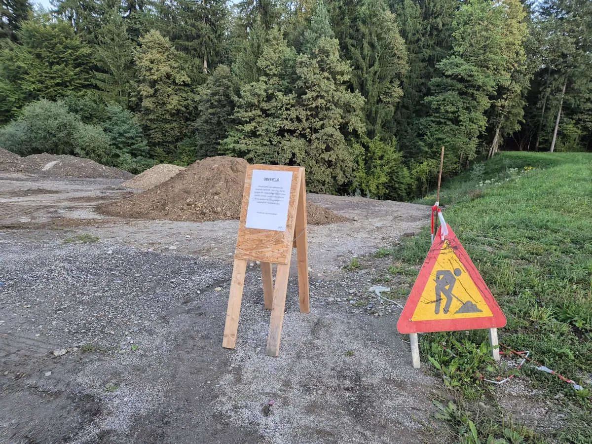 Danes pričetek del na novi pešpoti Javornik - Kotula