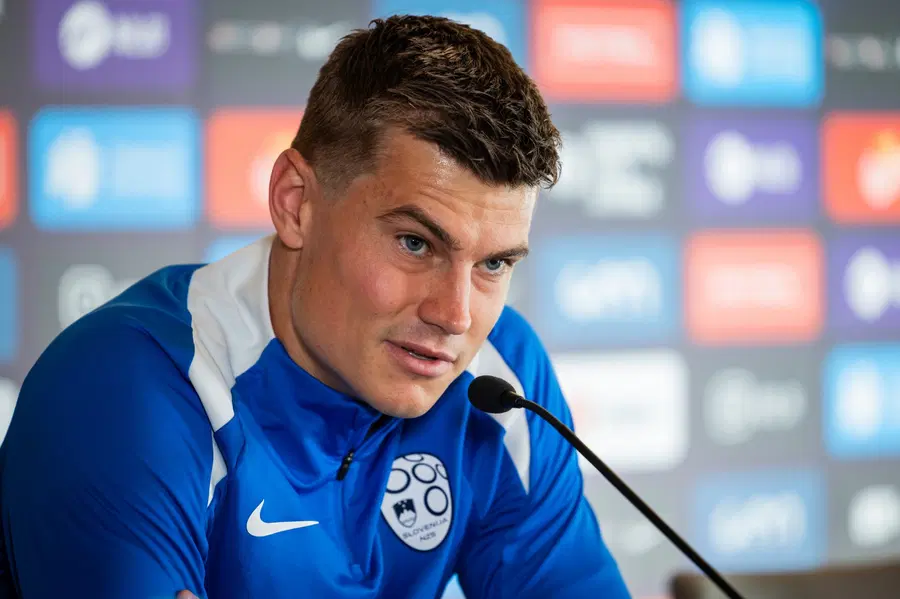 Bijol s prvencem Leedsu pomagal do zmage proti Chelseaju