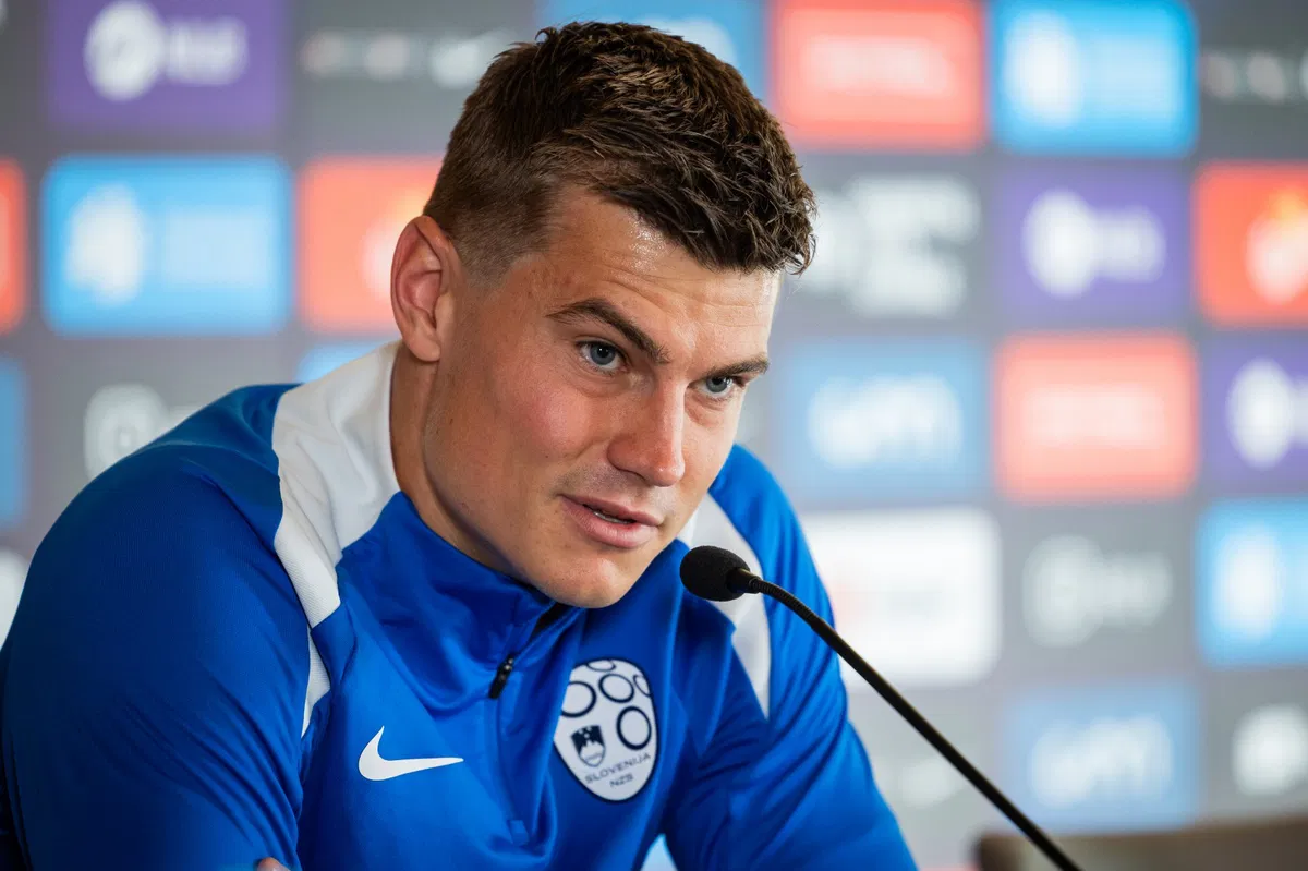 Jaka Bijol prvič dobil priložnost v začetni enajsterici Leedsa