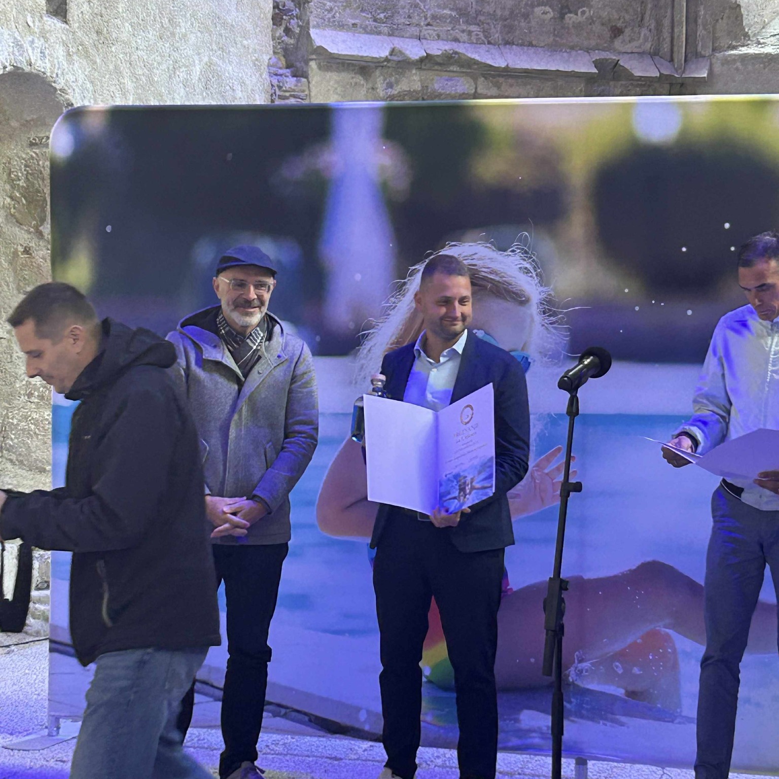 Bazenski kompleks Aqualatio postal Naj letno kopališče 2025