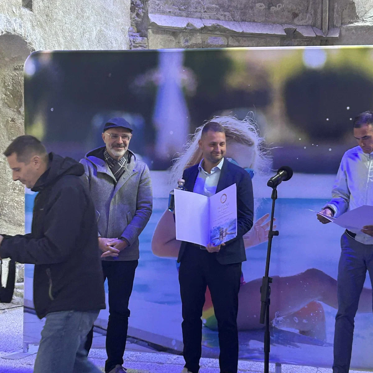 Bazenski kompleks Aqualatio postal Naj letno kopališče 2025