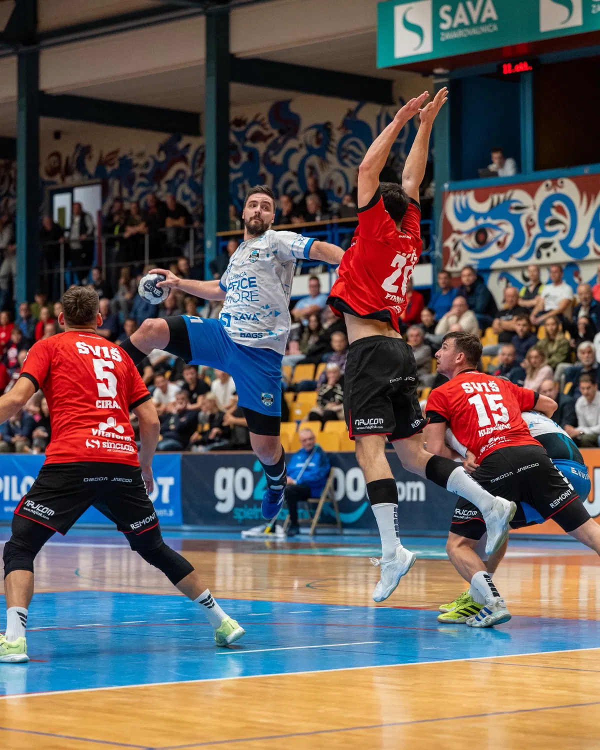 Rokomet: RK Slovenj Gradec doma zanesljivo premagali RK Sviš