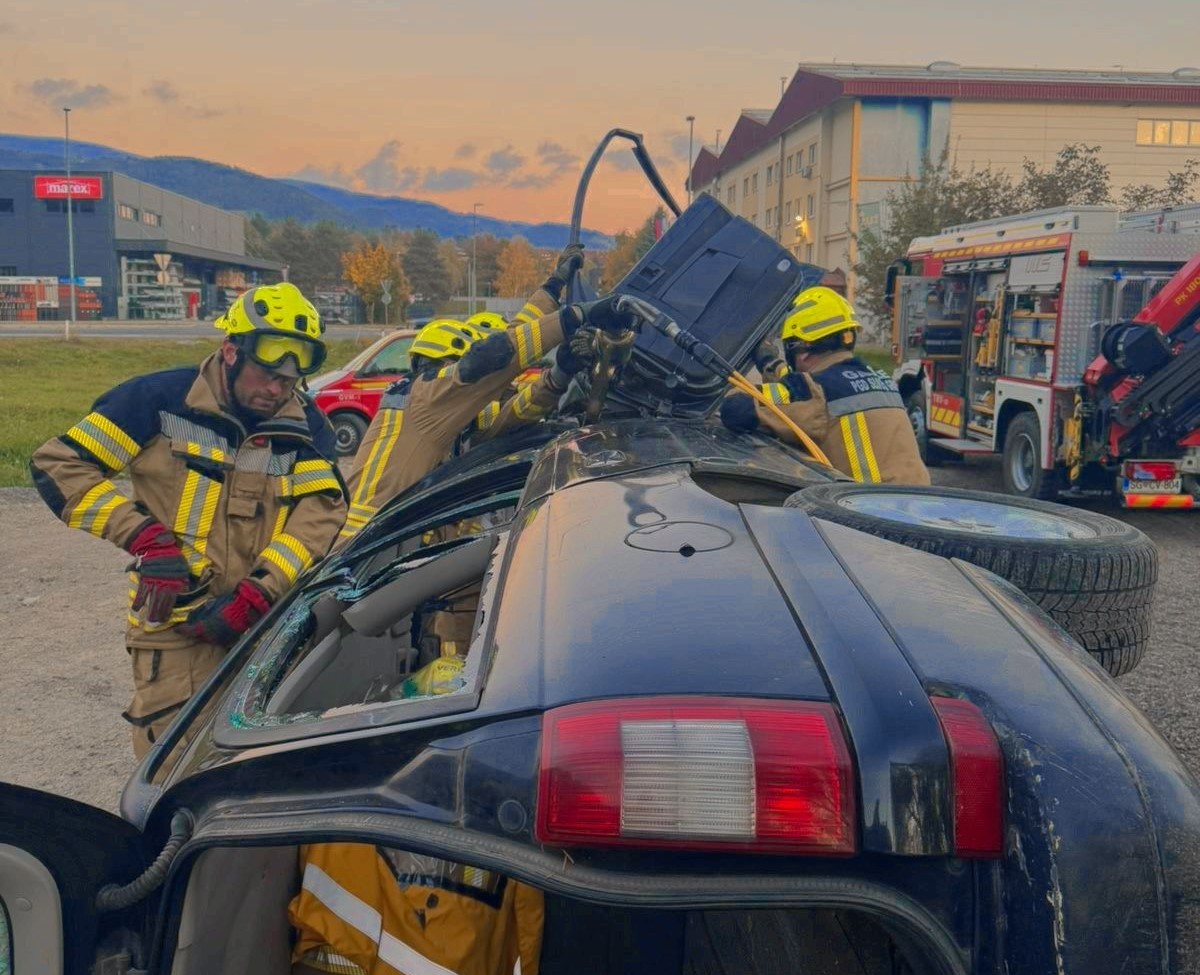 Gasilci PGD Slovenj Gradec z operativno vajo dodatno poglobili svoje znanje