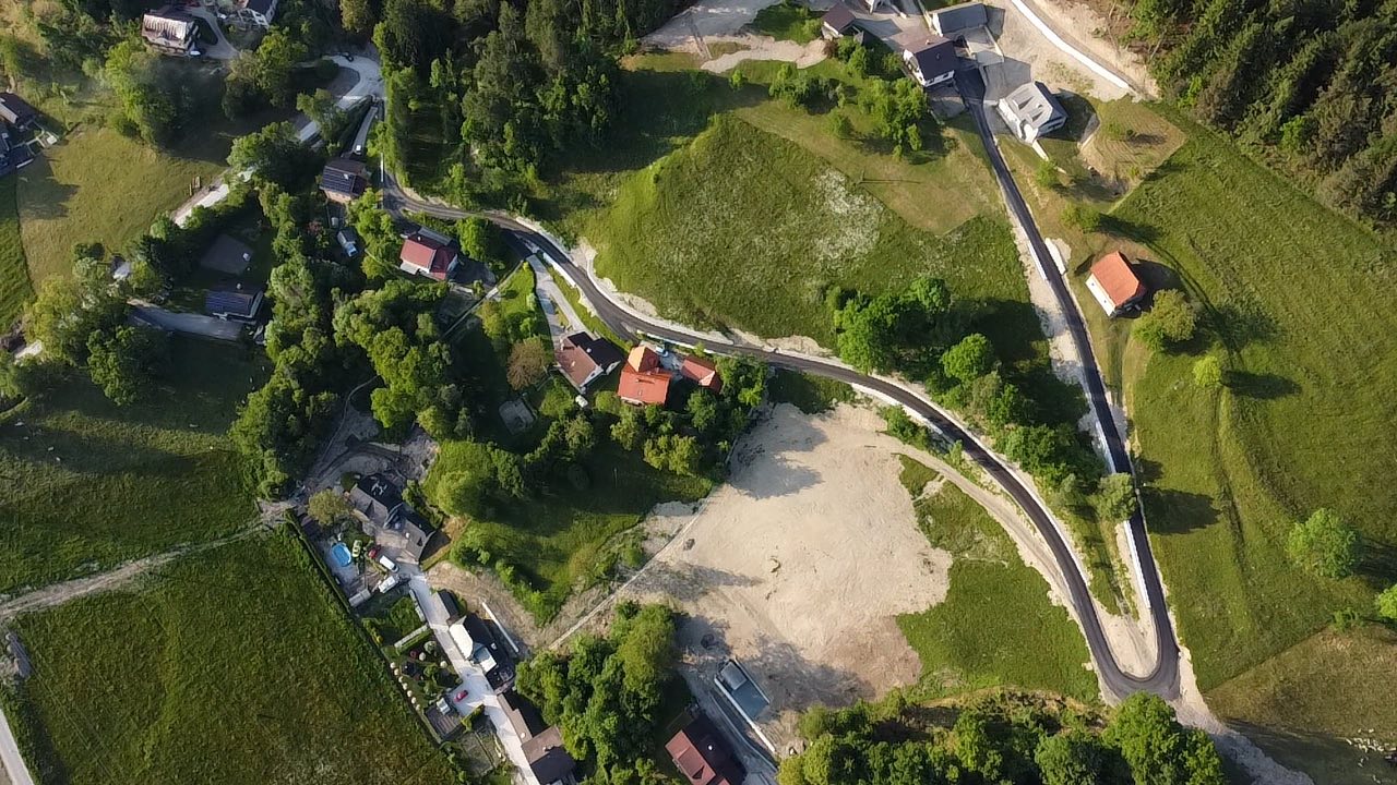 (FOTO) Mrakov hrib v Pamečah: Ena najzahtevnejših popoplavnih sanacij je končana