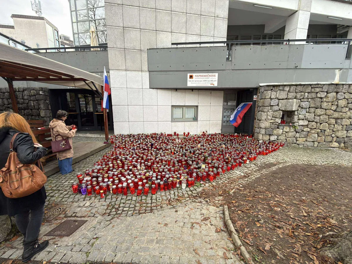 V romskem naselju Žabjak danes hišne preiskave zaradi streljanja v zrak