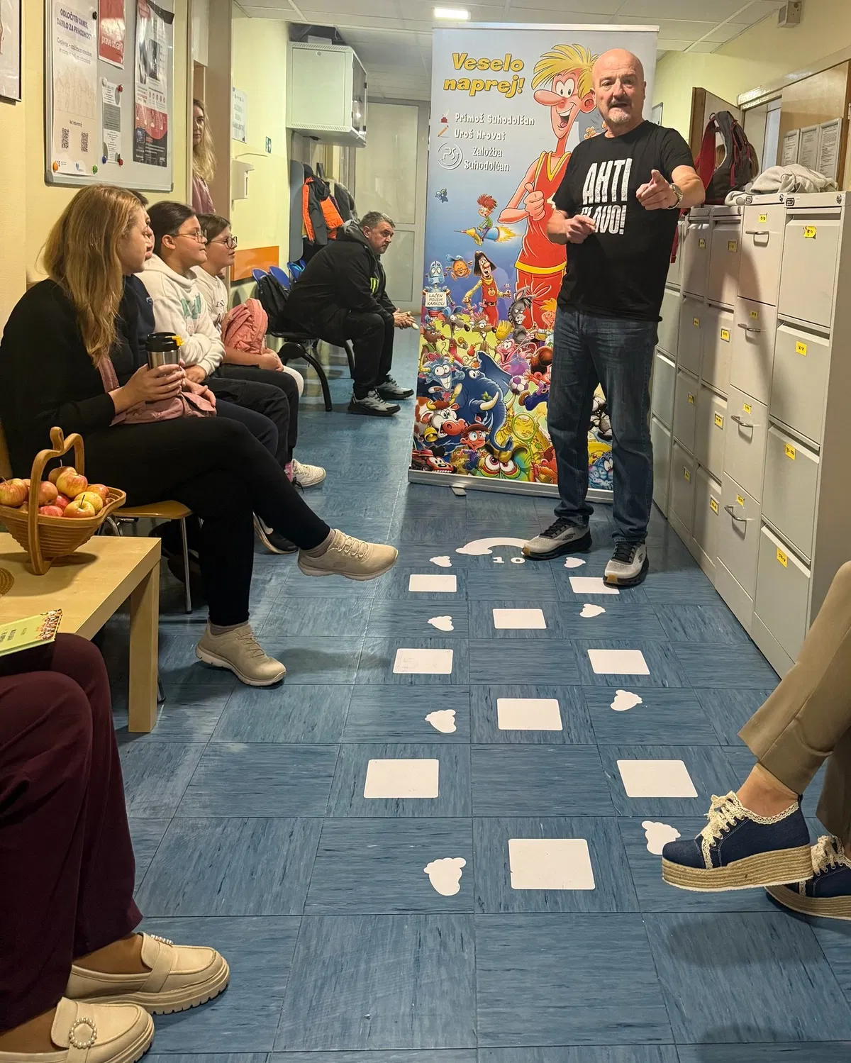 FOTO: ZD Slovenj Gradec bogatejši za bralni kotiček za najmlajše