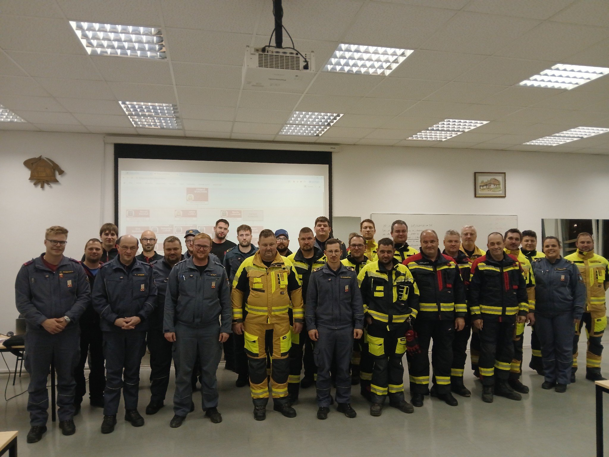 FOTO: Gasilsko poveljstvo MOSG uspešno izvedlo vajo Potres 2025