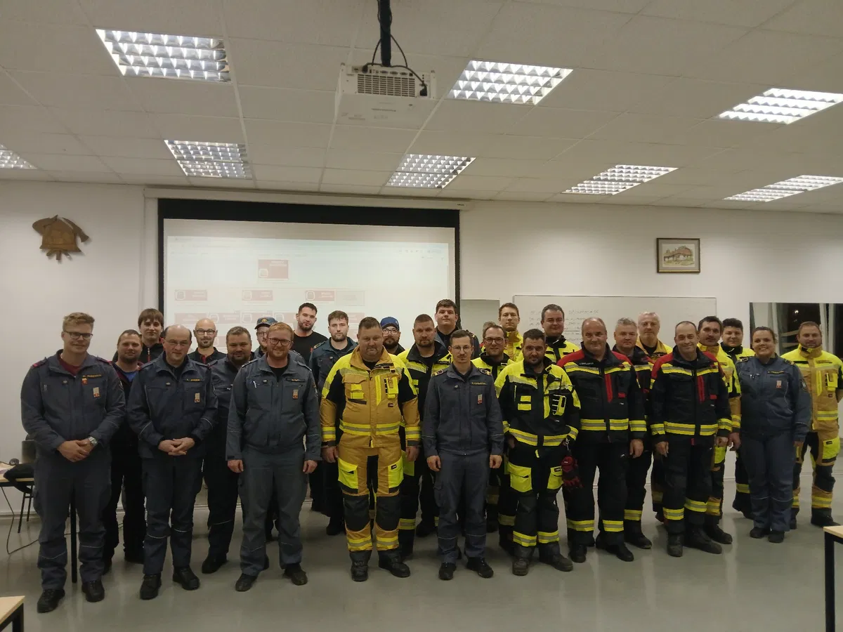 FOTO: Gasilsko poveljstvo MOSG uspešno izvedlo vajo Potres 2025