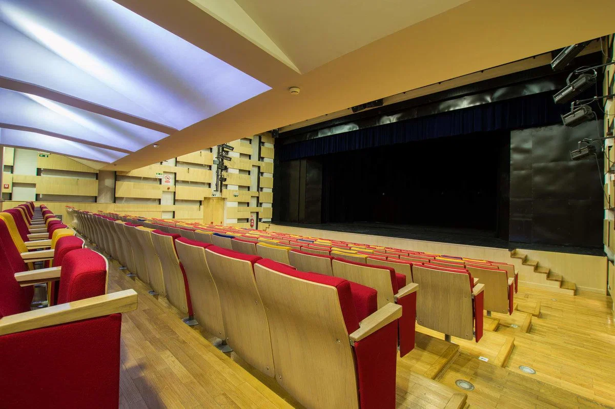 V novo sezono otroškega abonmaja ND Mežica nas bo popeljala predstava Tai in mala čarovnica