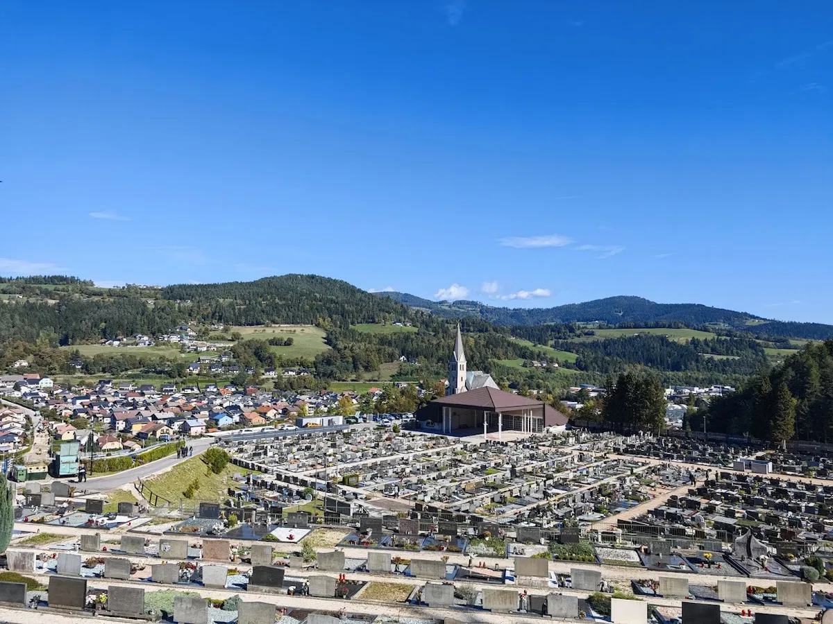 Število nagrobnih sveč se je v zadnjem desetletju skoraj prepolovilo