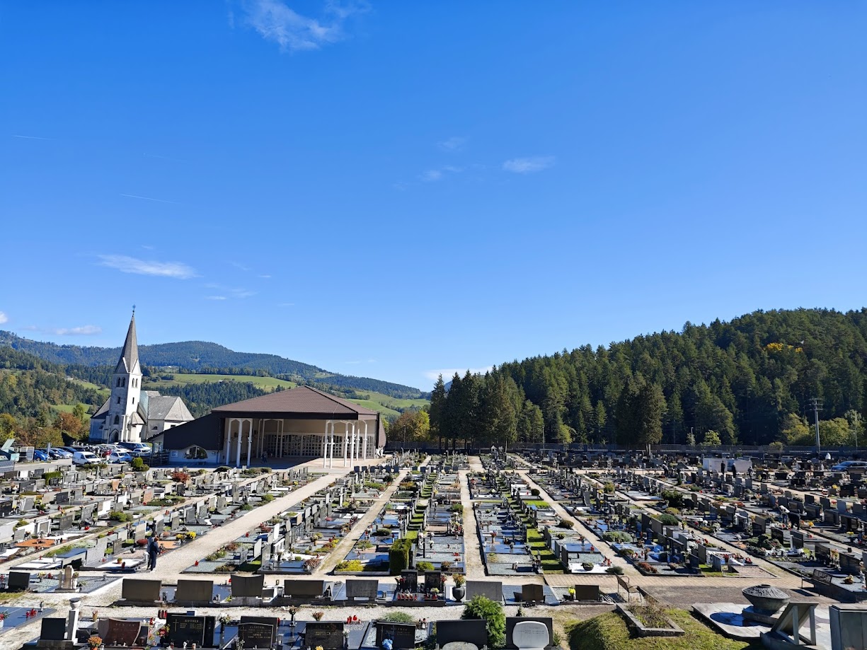 Brezplačen prevoz na pokopališče Barbara urejen tudi letos