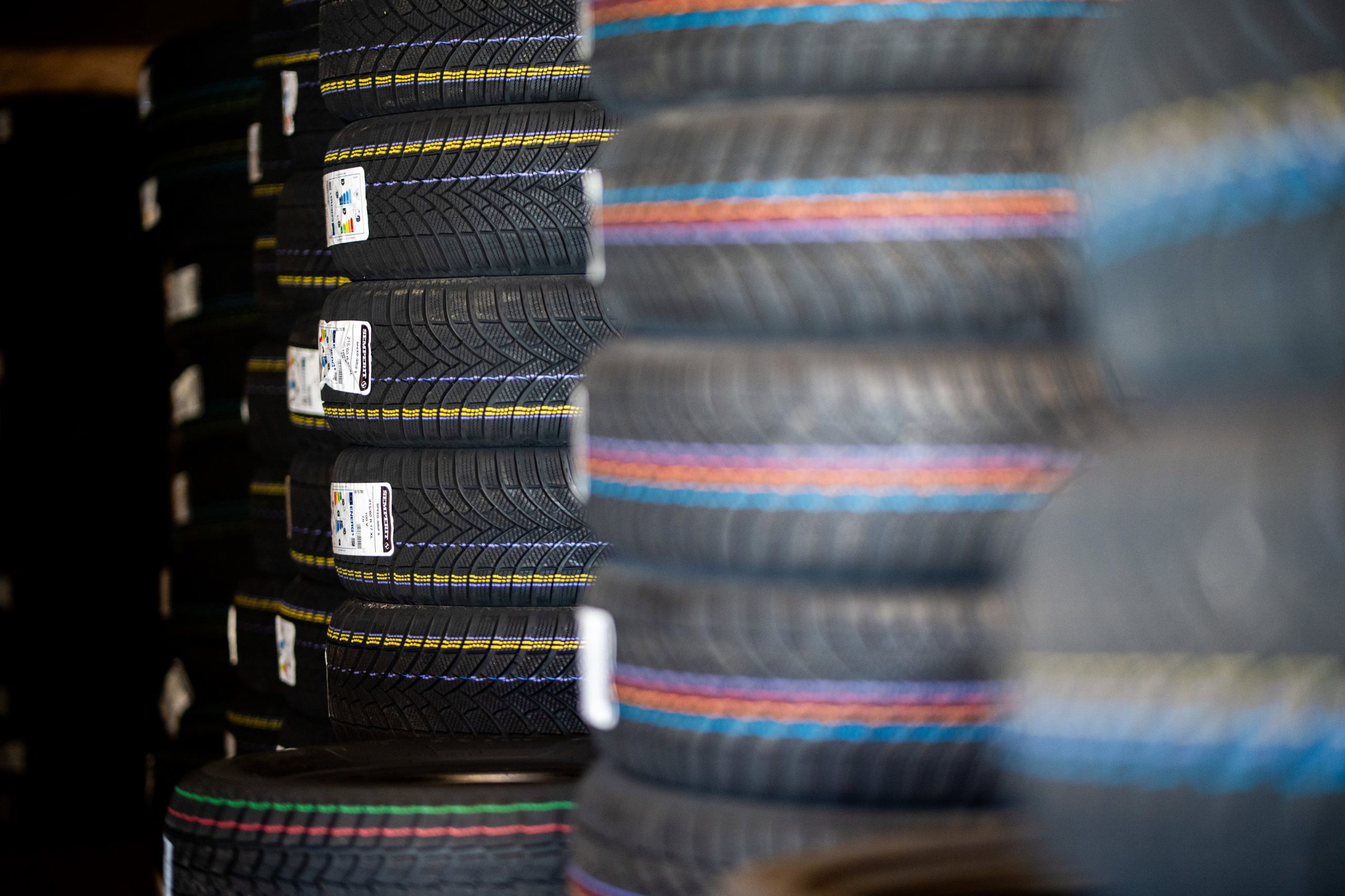 Posebna pomladno-velikonočna ponudba pnevmatik čaka na vas v Avto Centru Ravne