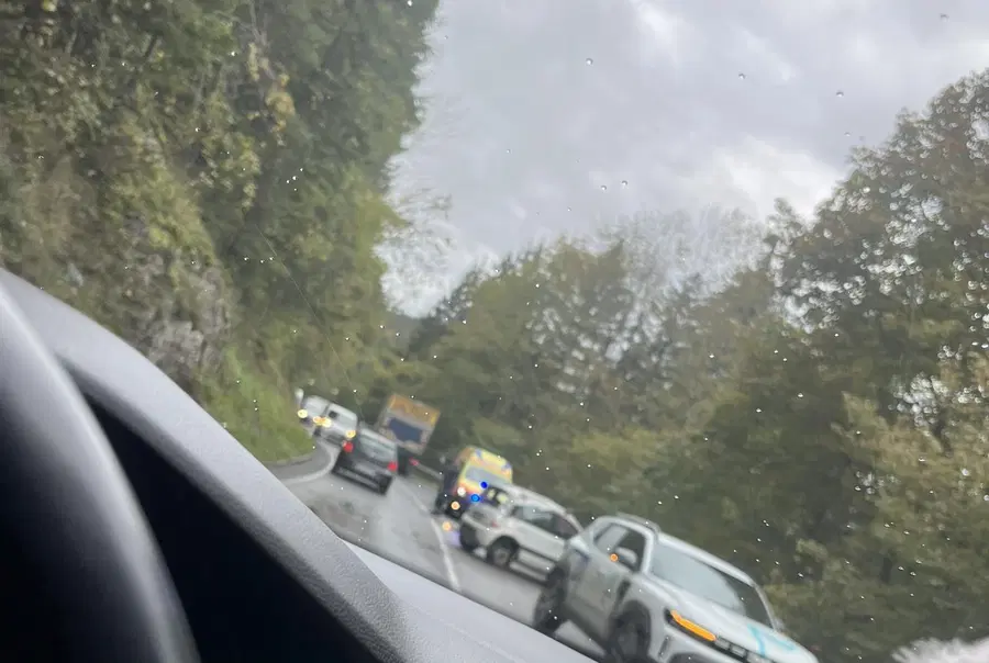 Previdno, na Klancu je prišlo do prometne nesreče