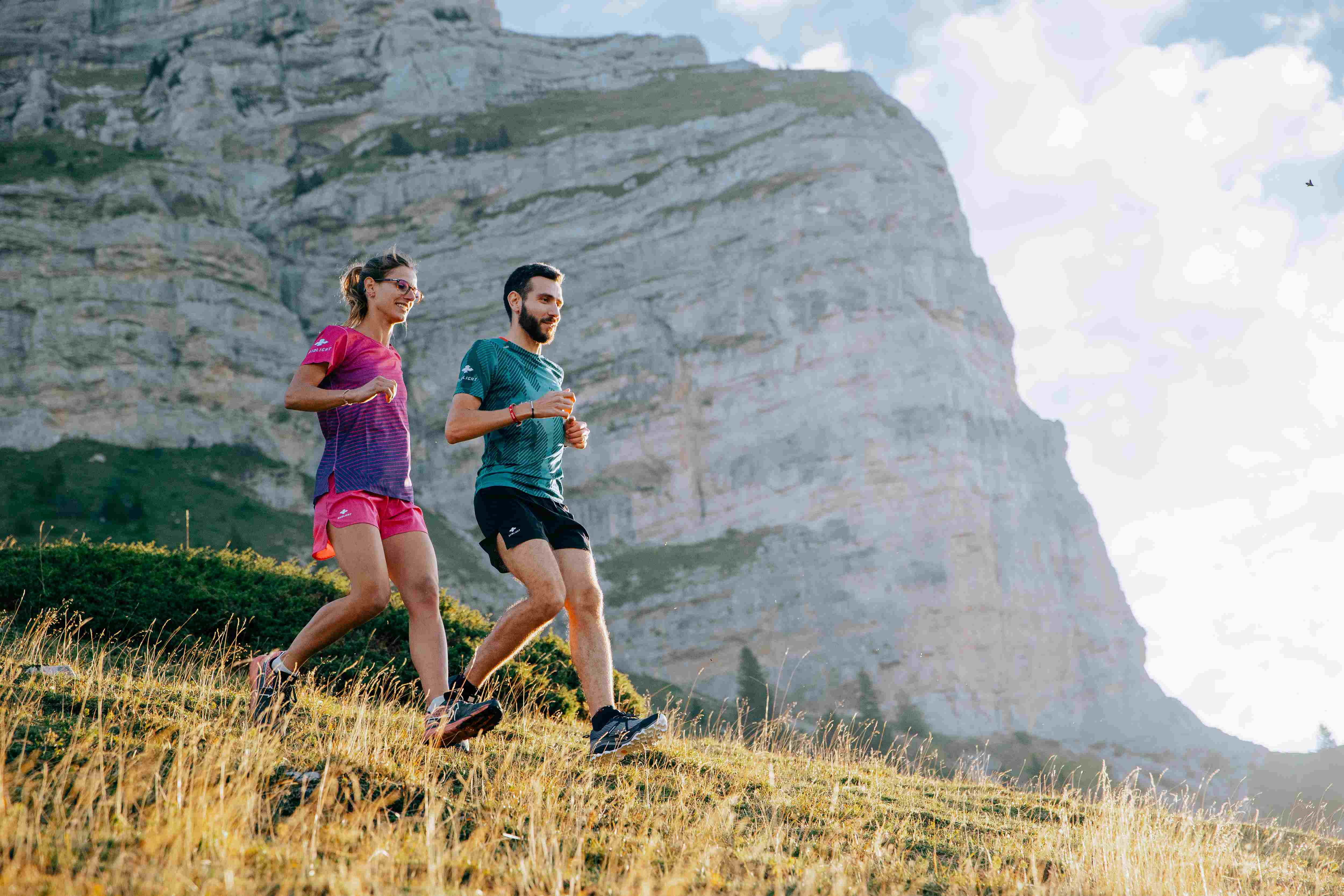 Oprema za trail tek – varnost na prvem mestu