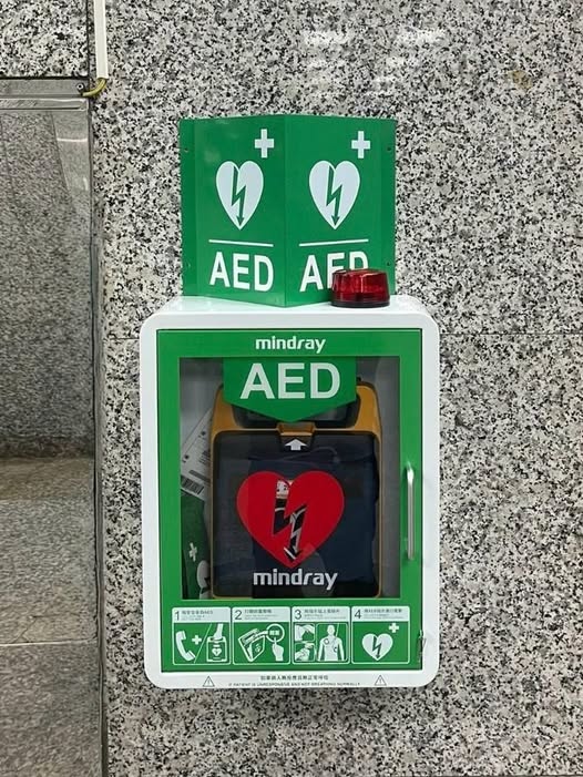 Na Legnu namestili nov AED defibrilator za večjo varnost krajanov