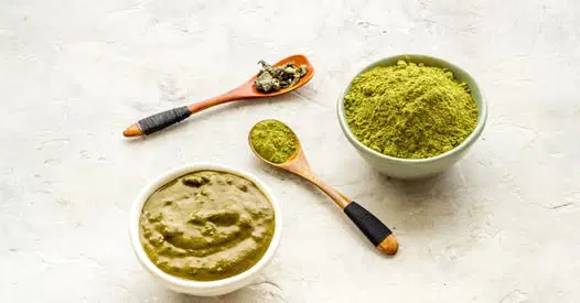 Naravne barve za lase: spoznajte prednosti na brezplačni delavnici Ljudske univerze Ravne