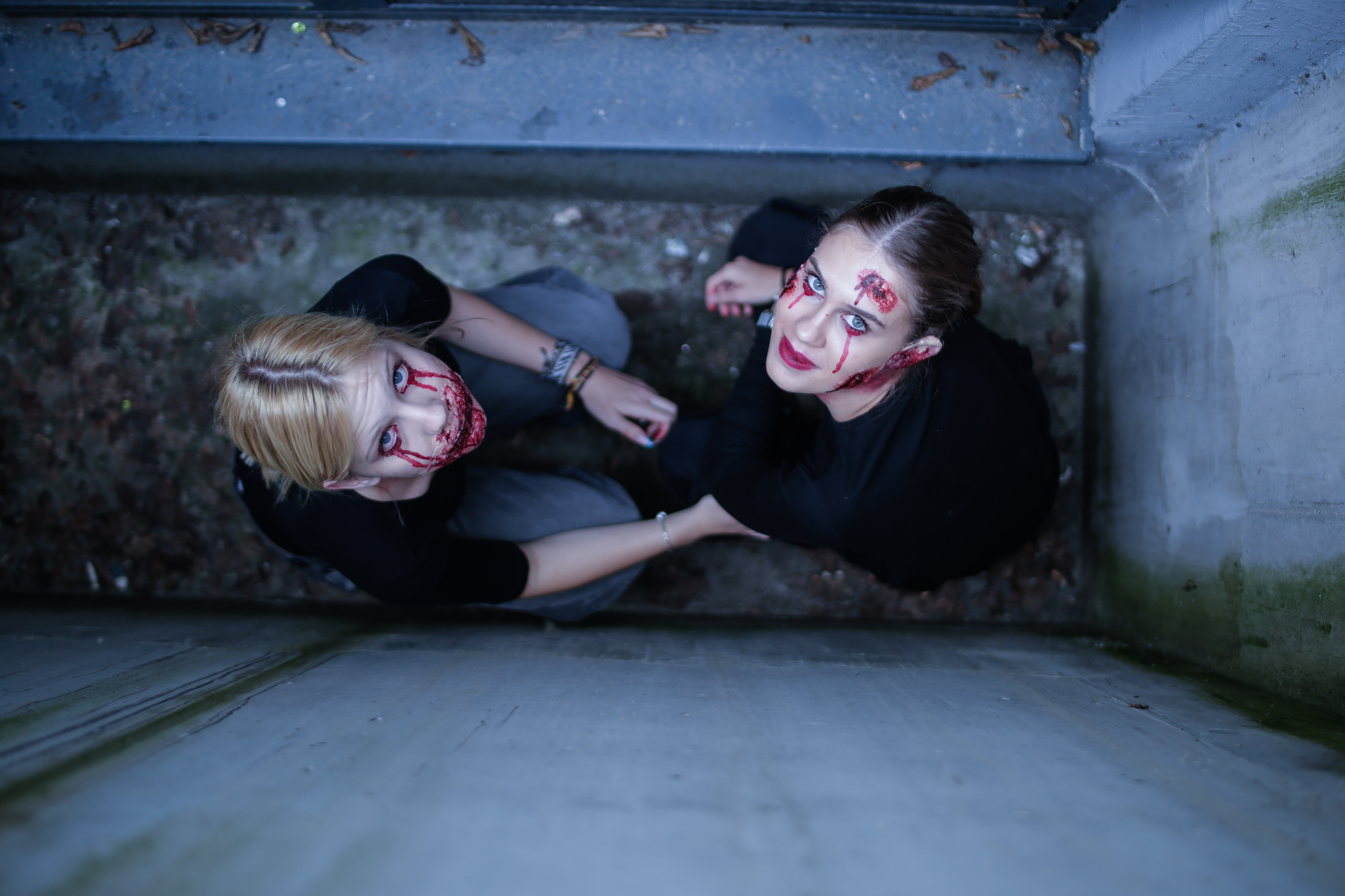 Ko francoščina sreča napetost: dijakinje bodo predstavile nov psihološki triler v Kulturnem domu