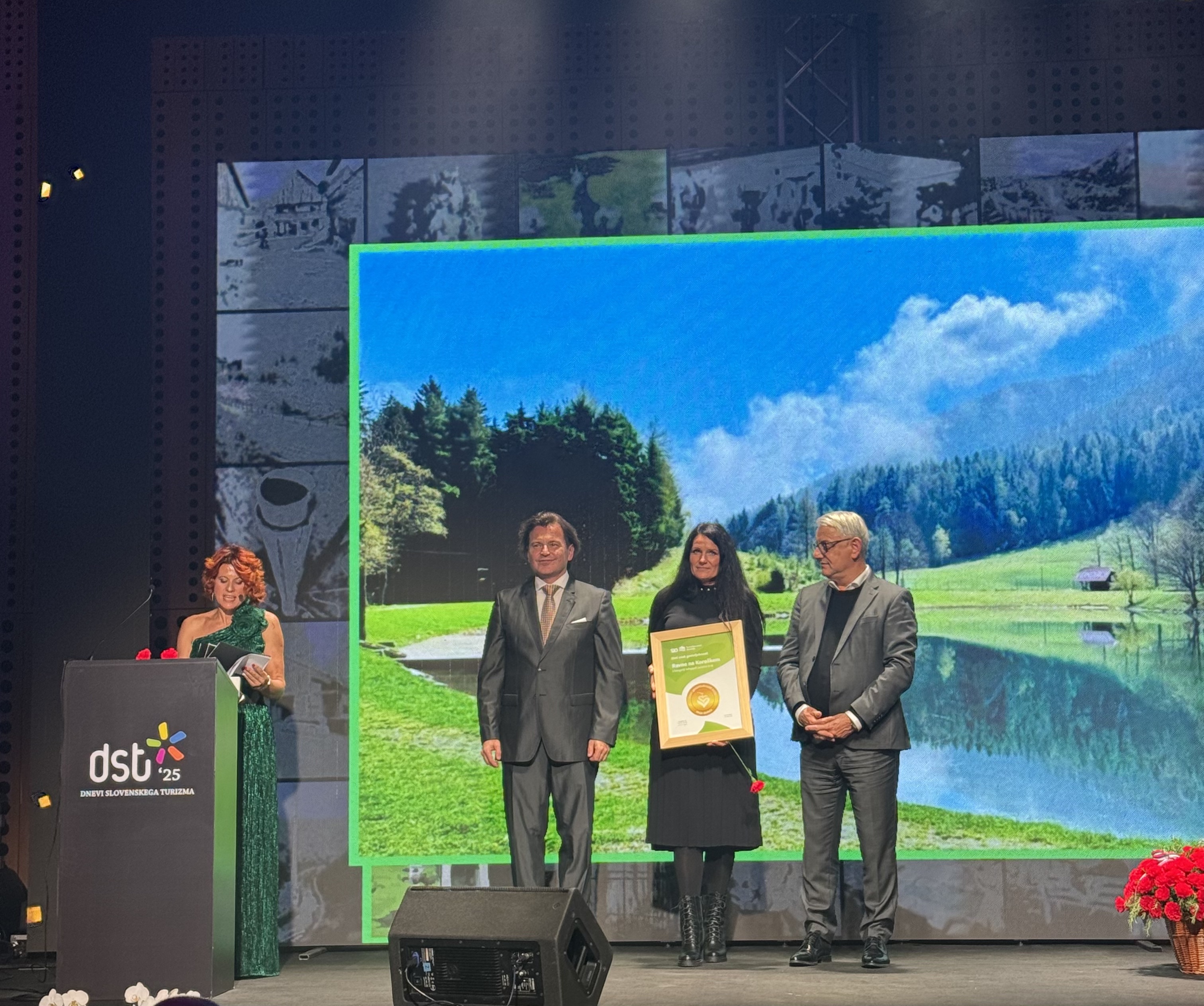 Ravne prejele prestižno zlato priznanje za vzhajajoči turistični kraj