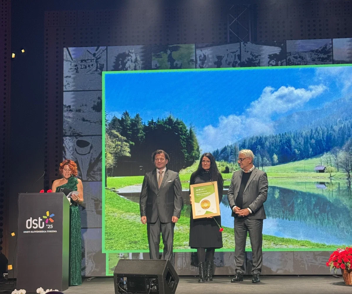 Ravne prejele prestižno zlato priznanje za vzhajajoči turistični kraj