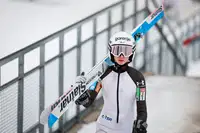 Nika Prevc lahko že v četrtek osvoji globus, Domen v petek 