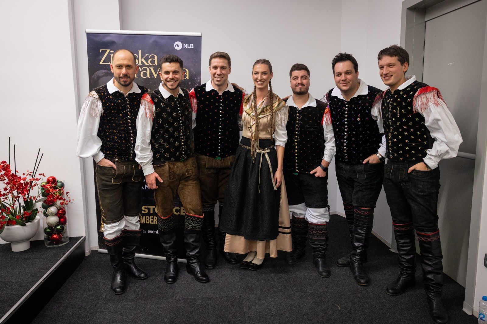 Ansambel Saša Avsenika na noge dvignil polne Stožice