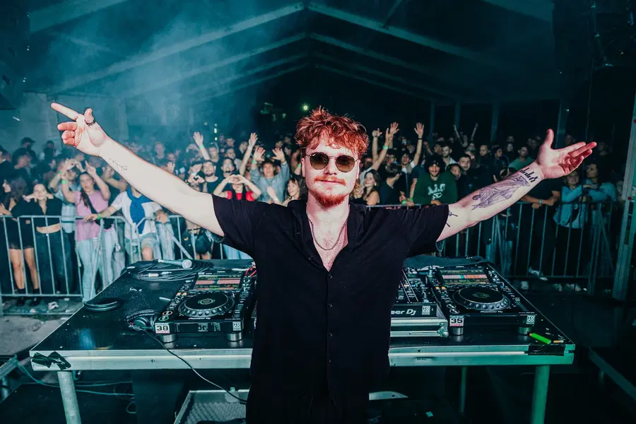 Frozen Beats Kope: Elektro sceno bo otvoril senzacionalni Redhedii in izjemni slovenski didžeji