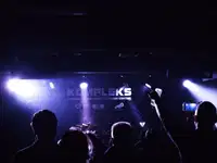 Rock Ravne bodo zatresle Kompleks z bitko sedmih bendov