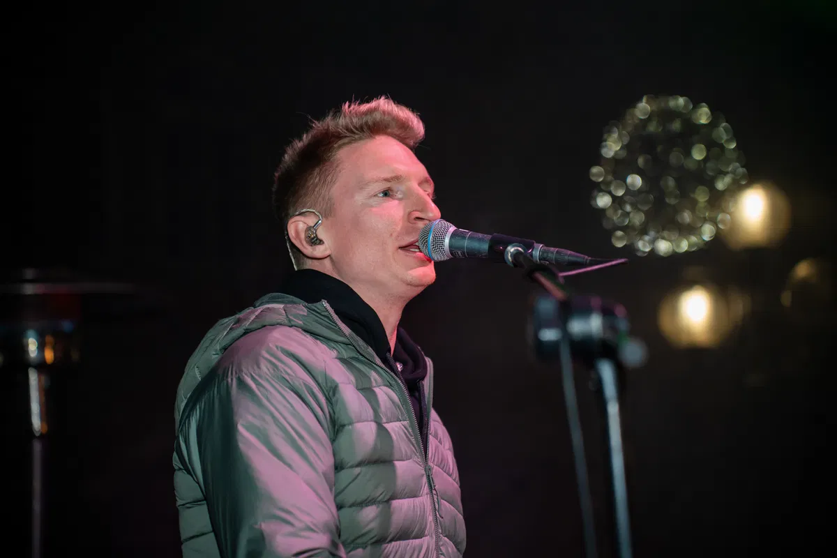 (FOTO) Zvita Feltna poskrbela za noro predbožično zabavo v Slovenj Gradcu