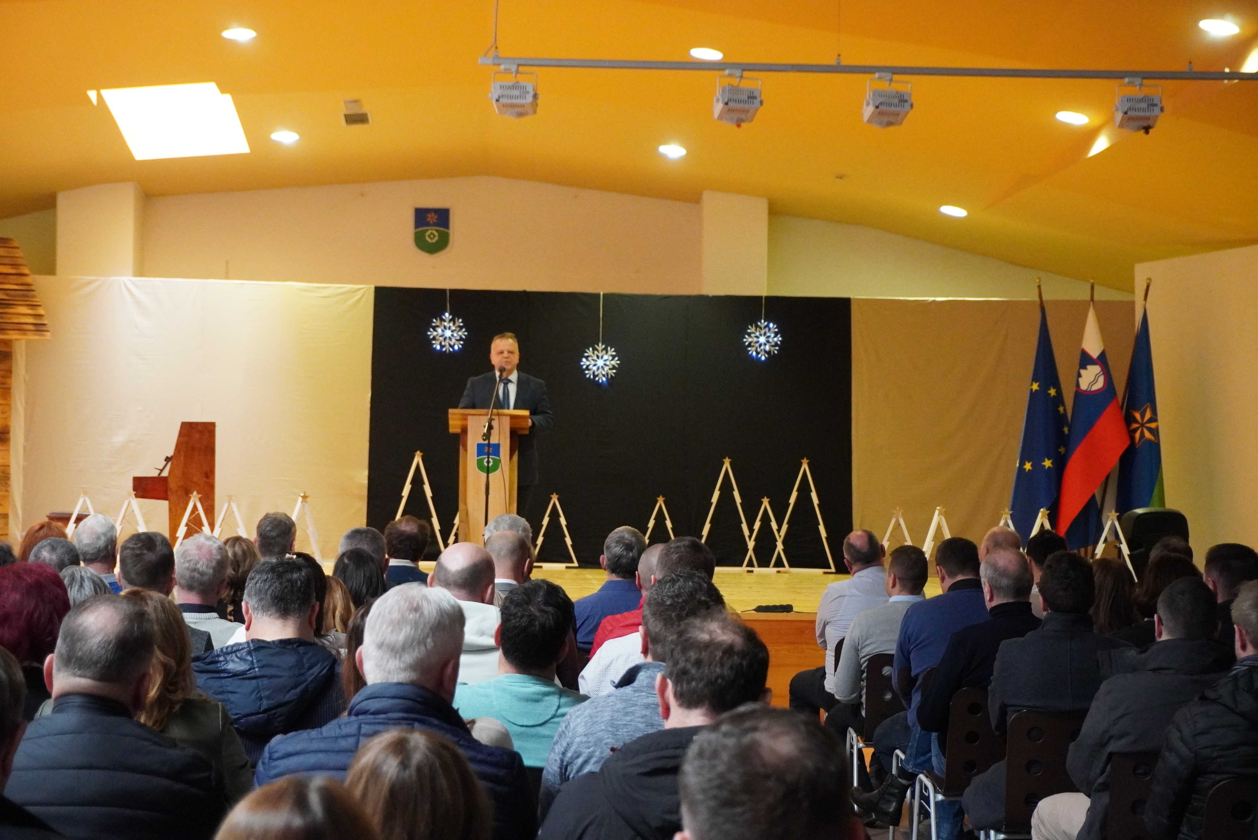 (VIDEO in FOTO) Župan Občine Mislinja gostil ponovoletno srečanje in predstavil vizijo leta 2026