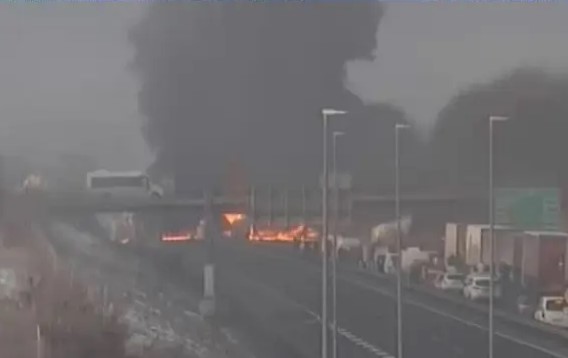 Zaradi prometne nesreče v obe smeri zaprta štajerska avtocesta