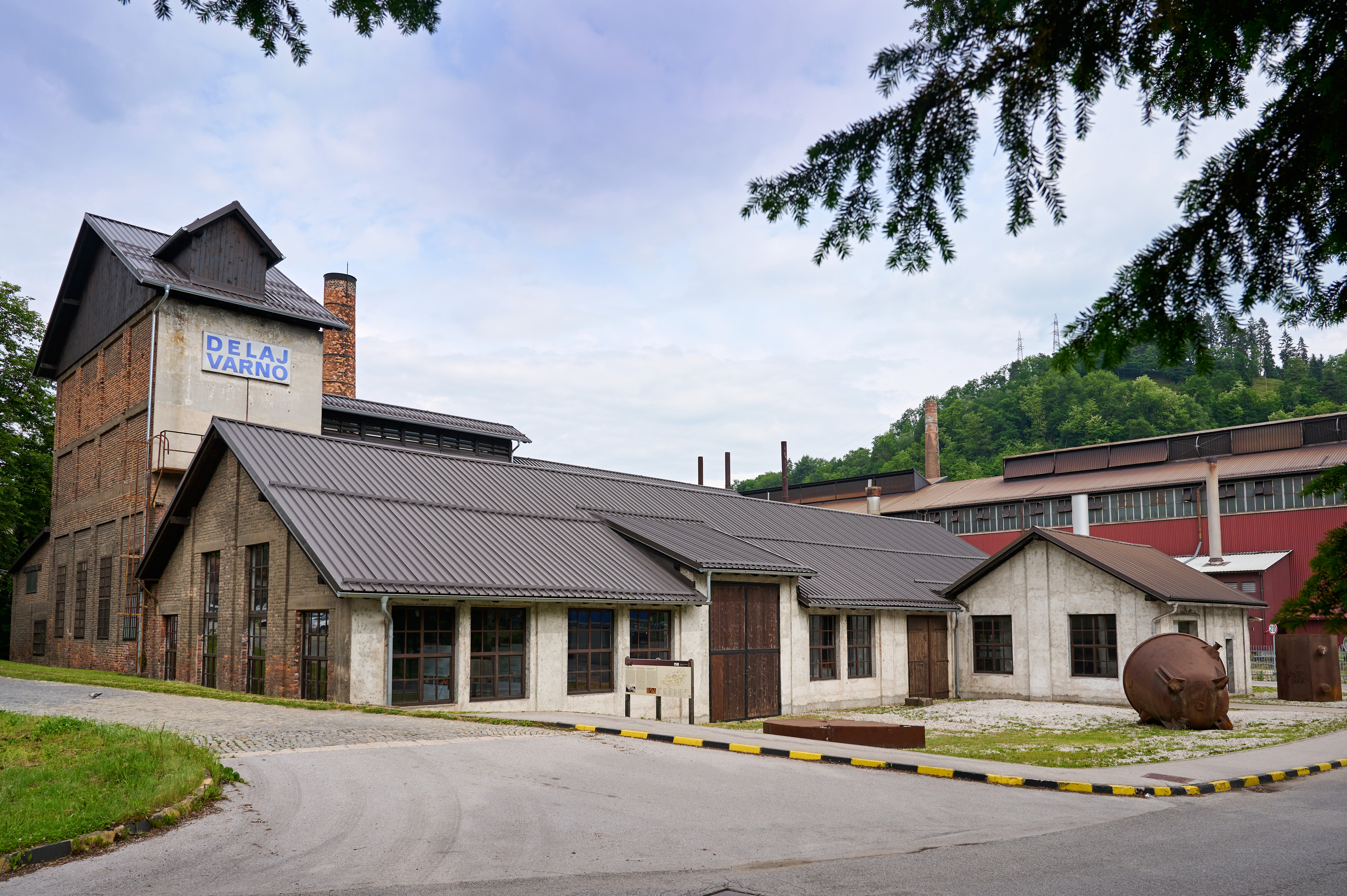 Stara železarna Ravne: Doživetje, kjer se dediščina sreča s prihodnostjo