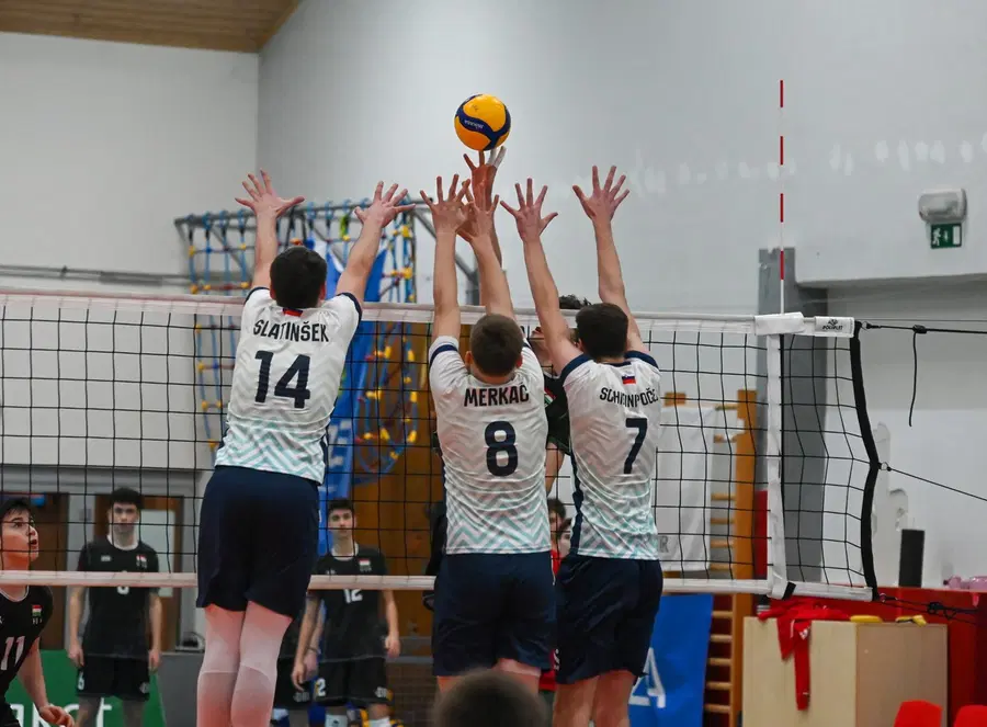 (FOTO) Vid Merkač in Ožbi Slatinšek del uspešne slovenske odbojkarske reprezentance